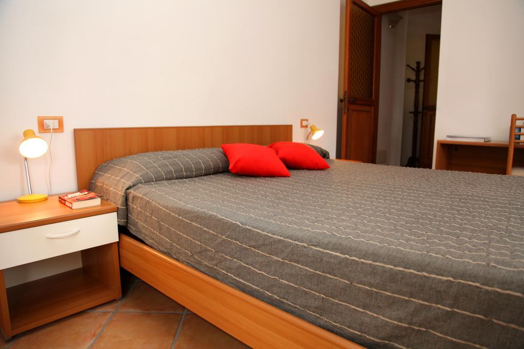 La Contessa Aparthotel Santa Teresa Gallura Exterior photo