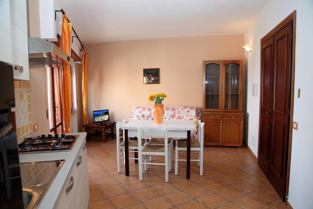 La Contessa Aparthotel Santa Teresa Gallura Room photo