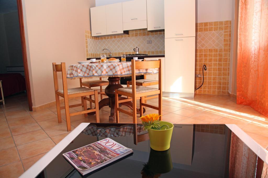 La Contessa Aparthotel Santa Teresa Gallura Room photo