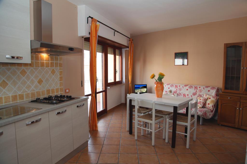 La Contessa Aparthotel Santa Teresa Gallura Room photo